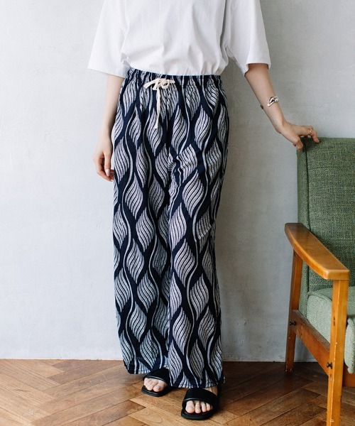 leaf pattern wide PT/リーフ柄ワイドパンツ（その他パンツ）｜Flugge（フラッジー）のファッション通販 - ZOZOTOWN