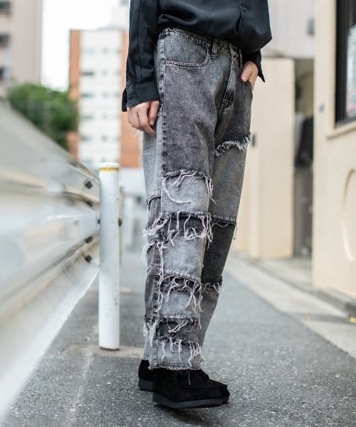 En serio TOKYO(エンソリオトーキョー)の「10ozデニム カットオフ ランダムスイッチ フリンジ パンツ(デニムパンツ・メンズ・スミクロ/ワンウォッシュ/ブラック系その他2/ブラック系その他/ケミカルウォッシュ・S/L/LL/M)」の17枚目の写真