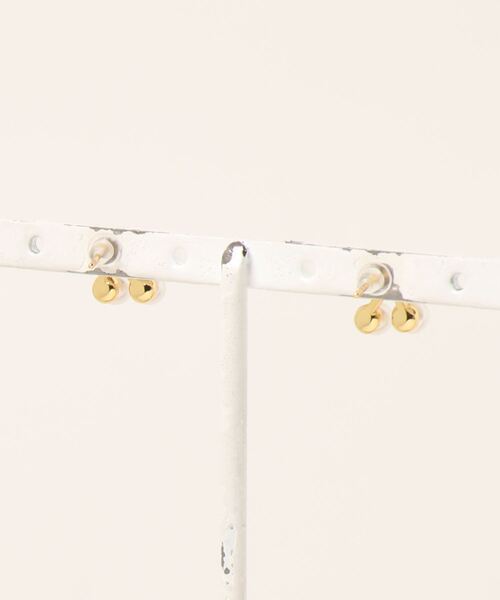 at.(アット)の「【at.】ミニチェリーピアス(ピアス(両耳用)・レディース・シルバー/ゴールド・FREE)」の8枚目の写真