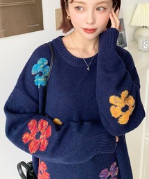 【vintage】 手編み　花・動物柄 ニットセーター　ネイビー ニット/セーター（ブルー・ネイビー/青色系・花柄・ボタニカル柄