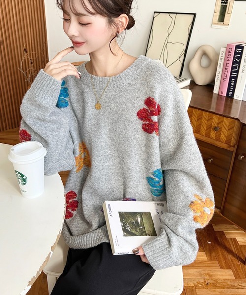LOULOU select(ルルセレクト)の「【累計販売枚数1万枚突破!】 ミックスカラーフラワージャガードニットプルオーバー(ニット/セーター・レディース・チャコールグレー/グレー/アイボリー/ブラウン/ネイビー・M/L)」の19枚目の写真