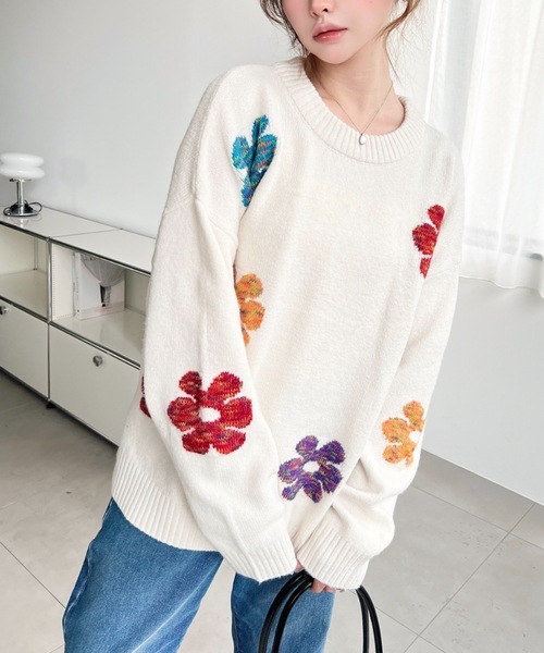 LOULOU select(ルルセレクト)の「【累計販売枚数1万枚突破!】 ミックスカラーフラワージャガードニットプルオーバー(ニット/セーター・レディース・チャコールグレー/グレー/アイボリー/ブラウン/ネイビー・M/L)」の14枚目の写真
