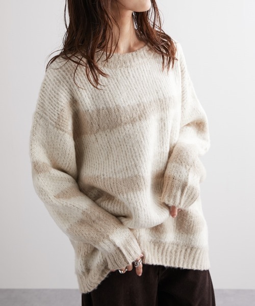 Soiunique（スワユニーク）の「配色ゼブラジャガード風ニットトップス ［Soiunique］（ニット/セーター・レディース・イエロー系/ベージュ系/ブラック系/ブラウン系・M）」の3枚目の写真