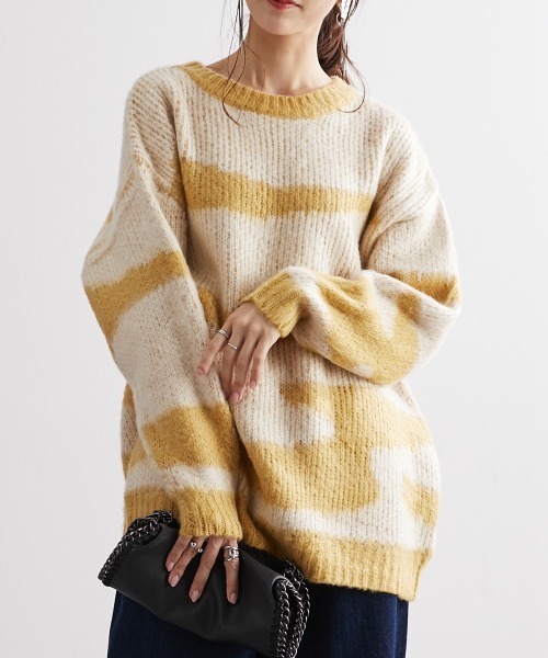 Soiunique（スワユニーク）の「配色ゼブラジャガード風ニットトップス ［Soiunique］（ニット/セーター・レディース・イエロー系/ベージュ系/ブラック系/ブラウン系・M）」の4枚目の写真