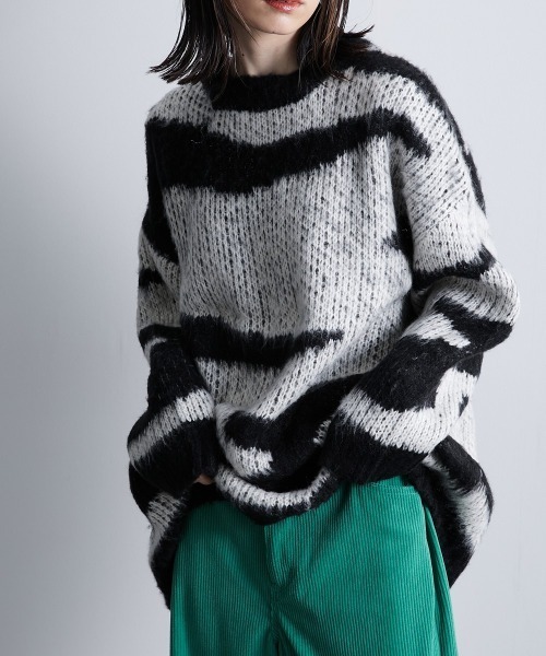 Soiunique（スワユニーク）の「配色ゼブラジャガード風ニットトップス ［Soiunique］（ニット/セーター・レディース・イエロー系/ベージュ系/ブラック系/ブラウン系・M）」の6枚目の写真