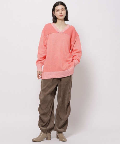 niko and...（ニコアンド）の「スリットVネックニット（ニット/セーター・レディース・グレー/ブルー/アイボリー/ピンク・FREE）」の7枚目の写真