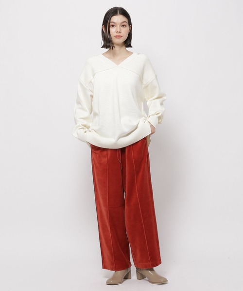 niko and...（ニコアンド）の「スリットVネックニット（ニット/セーター・レディース・グレー/ブルー/アイボリー/ピンク・FREE）」の9枚目の写真