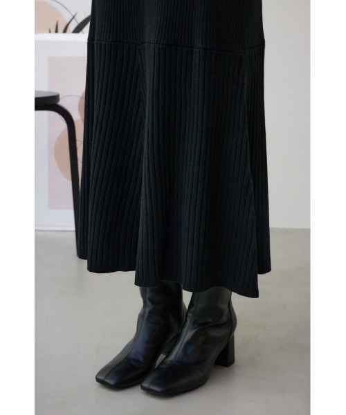 AZUL by moussy（アズールバイマウジー）の「ビスチェセットニットワンピース（ワンピース・レディース・ブラック/ブルー/グレー・SMALL/MEDIUM）」の16枚目の写真