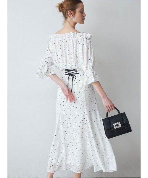 MERCURYDUO（マーキュリーデュオ）の「【セットアップ着用可】バックレースアップマーメイドスカート（スカート・レディース・その他1/オフホワイト/ブラック・SMALL/MEDIUM）」の4枚目の写真