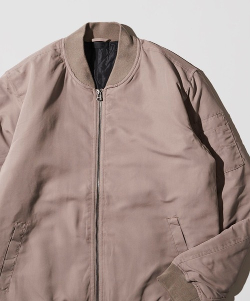 ADPOSION（アドポーション）の「中綿MA-1 / ミリタリーフライトジャケット（MA-1・メンズ・グレイッシュベージュ/カーキ/ブラック・MEDIUM/LARGE/X-LARGE）」の3枚目の写真