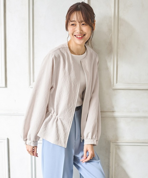 Honeys(ハニーズ)の「ドロスト使いブルゾン(ブルゾン・レディース・ネイビー/ベージュ/アイボリー/サックスブルー/グレイッシュベージュ・S/M/L/LL)」の17枚目の写真