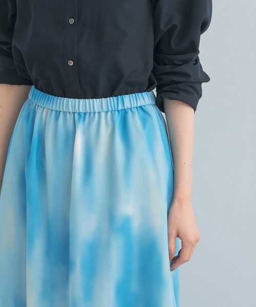 URBAN RESEARCH ROSSO WOMEN(アーバンリサーチ ロッソ)の「カラーグラデーションプリントスカート(スカート・レディース・イエロー系その他/ブルー系その他・FREE)」の11枚目の写真