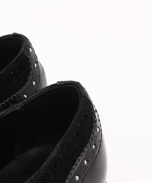 ROSE BUD（ローズバッド）の「(ROSE BUD)21028 PEACE WING TIP W/STUDS SHOES ウイングチップシューズ（ドレスシューズ・レディース・ブラック・36/37/39/38）」の4枚目の写真