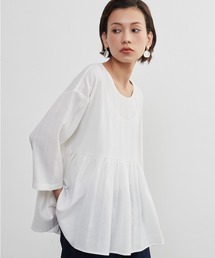 On One's Own 長袖ギャザートップ・春夏ジャガード・大人ガーリー・体系カバープルオーバー