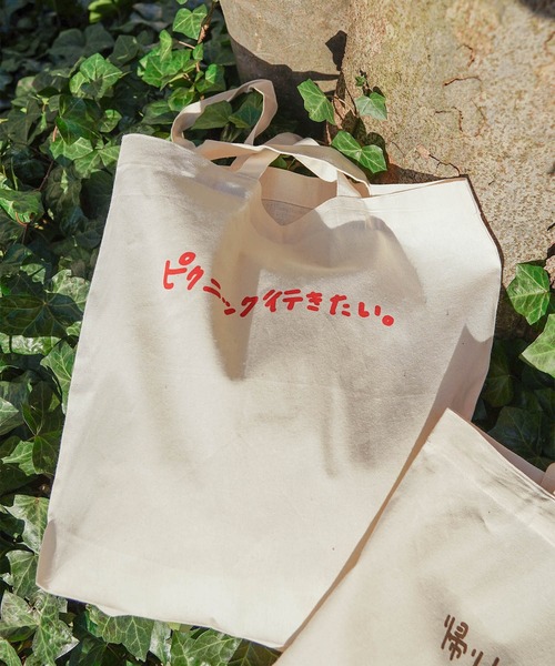 mimi toujours（ミミトゥジュール）の「手書きプリント キャンバス トート mimi toujours×しお（トートバッグ・レディース・レッド/ブラウン・フリー）」の7枚目の写真