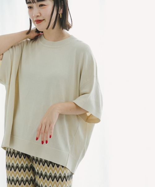 ITEMS URBANRESEARCH（アイテムズ アーバンリサーチ）の「ニットTシャツ（ニット/セーター・レディース・オレンジ/ブラック/オフホワイト/グリーン・FREE）」の2枚目の写真