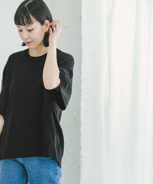 ITEMS URBANRESEARCH（アイテムズ アーバンリサーチ）の「ニットTシャツ（ニット/セーター・レディース・オレンジ/ブラック/オフホワイト/グリーン・FREE）」の21枚目の写真