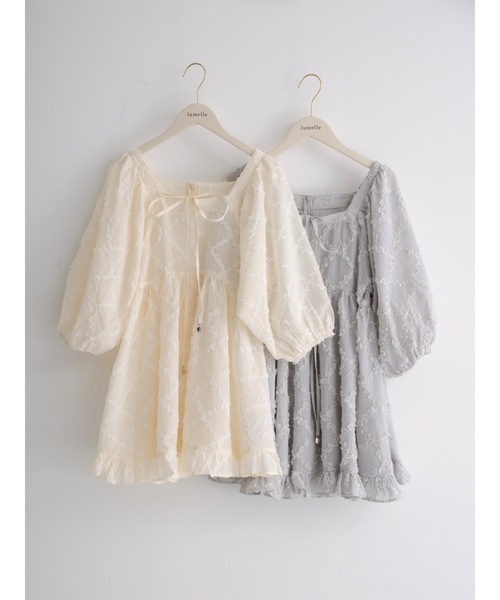 JUMELLE（ジュメロ）の「chesy top（シャツ/ブラウス・レディース・グレー/アイボリー・FREE）」の4枚目の写真