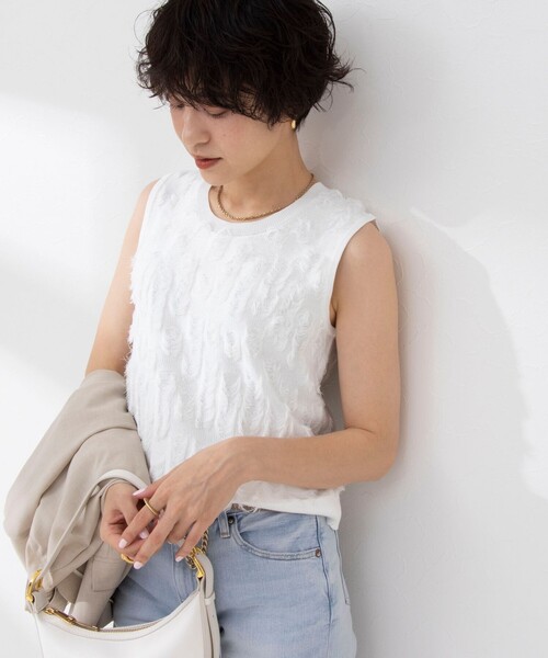 NOLLEY’S Sophi（ノーリーズソフィ）の「《手洗い可能》ジャガードフリンジノースリーブプルオーバーニット（ニット/セーター・レディース・ブラック/サックスブルー/オフホワイト・38）」の11枚目の写真