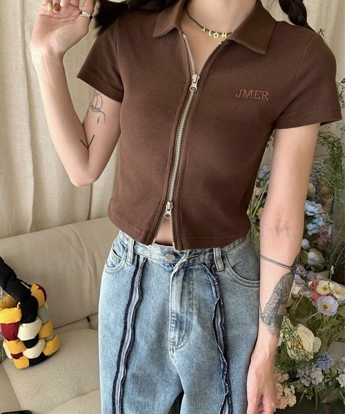 NANEA(ナネア)の「クロップド丈 襟付きダブルジップトップス(Tシャツ/カットソー・レディース・ピンク/ブラウン/グレー/ホワイト・SMALL/MEDIUM/LARGE)」の17枚目の写真