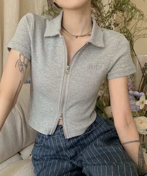 NANEA(ナネア)の「クロップド丈 襟付きダブルジップトップス(Tシャツ/カットソー・レディース・ピンク/ブラウン/グレー/ホワイト・SMALL/MEDIUM/LARGE)」の9枚目の写真