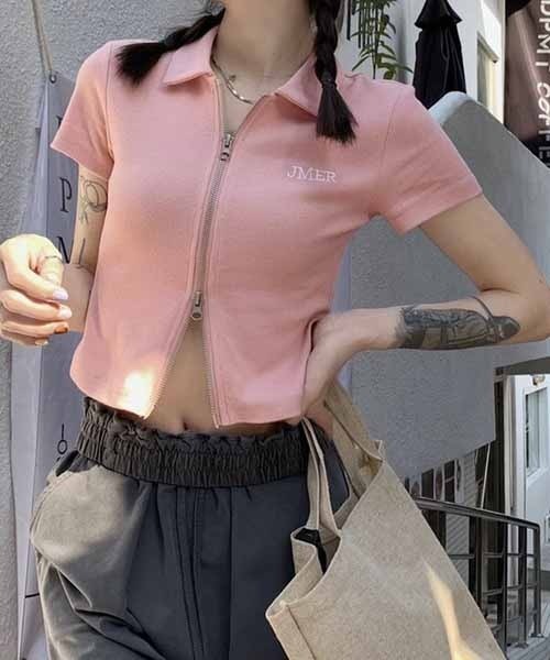 NANEA(ナネア)の「クロップド丈 襟付きダブルジップトップス(Tシャツ/カットソー・レディース・ピンク/ブラウン/グレー/ホワイト・SMALL/MEDIUM/LARGE)」の5枚目の写真