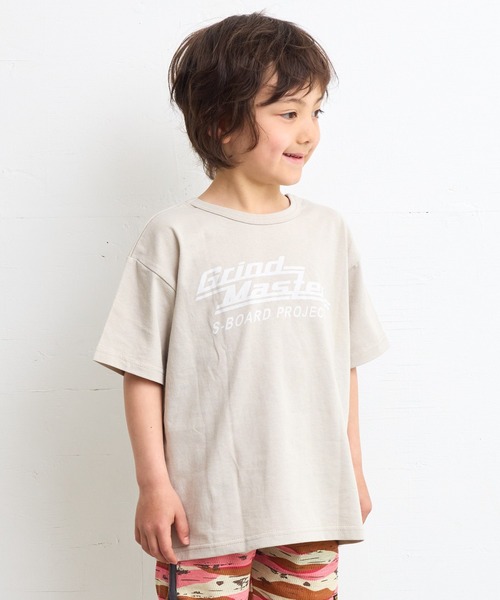 LSP WOW（エルエスピーワオ）の「【LSP WOW!】両面マイニチプリントTee（80～130cm）（Tシャツ/カットソー・キッズ・グリーン系その他/オレンジ/ラベンダー/ライトグリーン/ネイビー/エメラルド/ブラック/オレンジ系その他/グレー/オフホワイト・80/130/120/110/100/90）」の3枚目の写真