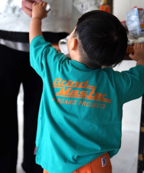 LSP WOW（エルエスピーワオ）の「【LSP WOW!】両面マイニチプリントTee（80～130cm）（Tシャツ/カットソー・キッズ・グリーン系その他/オレンジ/ラベンダー/ライトグリーン/ネイビー/エメラルド/ブラック/オレンジ系その他/グレー/オフホワイト・80/130/120/110/100/90）」の5枚目の写真