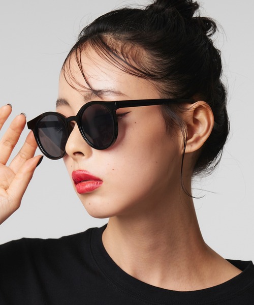 Narcissus（ナルシス）の「【Narcissus】ボストンサングラス（サングラス・レディース・ブラック/ベージュ・FREE）」の5枚目の写真