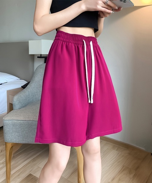 Miniministore(ミニミニストア)の「ワイドパンツ カラー短パン 韓国 9色(スウェットパンツ・レディース・ラベンダー/ミント/ブラウン/ピンク/ブラック/ライトブルー/ライトイエロー/フューシャピンク/オレンジ・L/M)」の8枚目の写真
