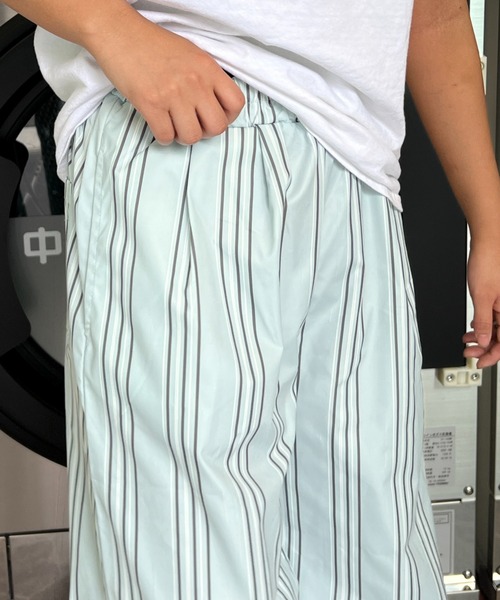 Sorriso（ソリッソ）の「ストライプ イージー パンツ（スラックス・レディース・ライトグレー/ブルー・FREE）」の6枚目の写真