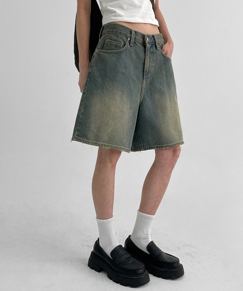 BLACKUP（ブラックアップ）の「[MADE] ヘイロデニムショートパンツ（デニムパンツ・レディース・ブルー/ブラック・SMALL/MEDIUM/LARGE）」の2枚目の写真