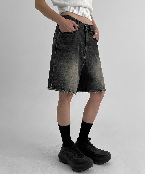 BLACKUP（ブラックアップ）の「[MADE] ヘイロデニムショートパンツ（デニムパンツ・レディース・ブルー/ブラック・SMALL/MEDIUM/LARGE）」の8枚目の写真