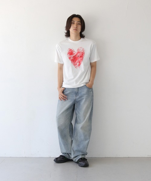 UNIT CHEST(ユニットチェスト)の「【UNIT CHEST】unique unisex T-shirt グランジハートTシャツ(Tシャツ/カットソー・メンズ・ブラック/ホワイト・L/M/S)」の4枚目の写真