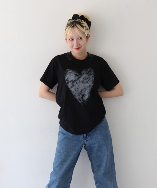 UNIT CHEST(ユニットチェスト)の「【UNIT CHEST】unique unisex T-shirt グランジハートTシャツ(Tシャツ/カットソー・メンズ・ブラック/ホワイト・L/M/S)」の9枚目の写真