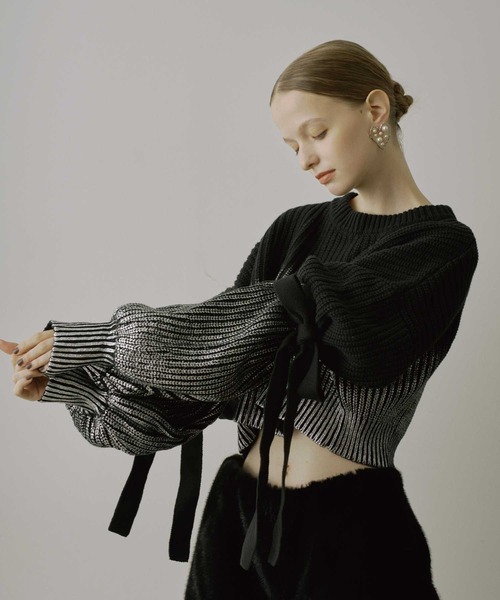 VIOLETTA（ヴィオレッタ）の「箔プリントバルーンスリーブニット（ニット/セーター・レディース・ホワイト/ライトグレー/ブラック/ブルー・FREE）」の9枚目の写真