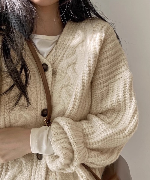 ROOPTOKYO（ループトウキョウ）の「Cable knitted cardigan / ケーブル編みニットカーディガン（カーディガン/ボレロ・レディース・グレー/ホワイト・FREE）」の15枚目の写真
