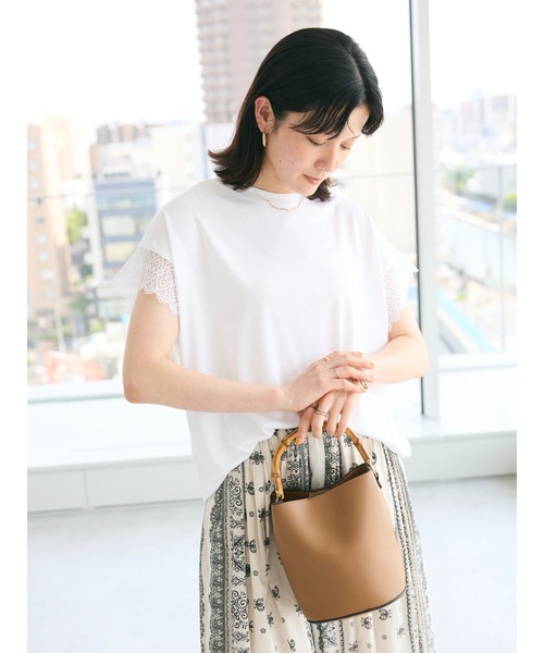 CRAFT STANDARD BOUTIQUE(クラフトスタンダードブティック)の「レーススリーブカットプルオーバー(Tシャツ/カットソー・レディース・オフホワイト/ブルー/ブラック・FREE)」の4枚目の写真