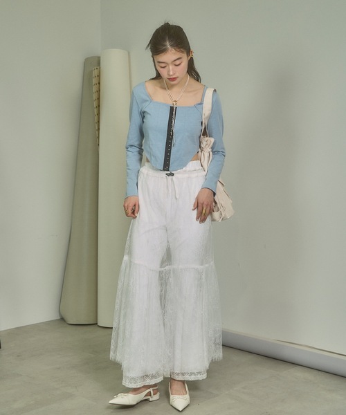 VIOLETTA(ヴィオレッタ)の「フロントホックラウンドヘムトップス(Tシャツ/カットソー・レディース・ブラック/ブルーグレー/オフホワイト/チャコールグレー・FREE)」の18枚目の写真