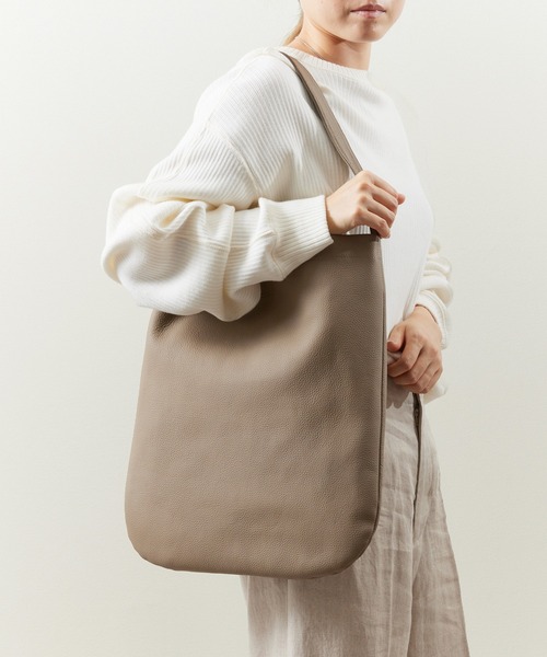 SLOW（スロウ）の「SLOW スロウ / shrink-one shoulder シュリンク