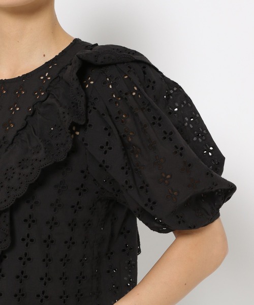 LOWRYS FARM（ローリーズファーム）の「スカラップレースブラウスＳＳ 136128（シャツ/ブラウス・レディース・ブラック/アイボリー・FREE）」の17枚目の写真