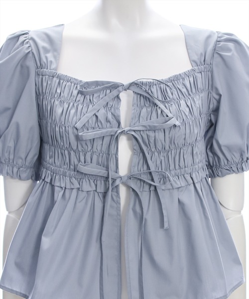 clear（クリア）の「リボン付きパフスリーブシャーリングブラウス［着回し抜群 大人 カジュアル］≪再入荷≫（シャツ/ブラウス・レディース・チャコールグレー/ブルーグレー/オフホワイト・F）」の9枚目の写真