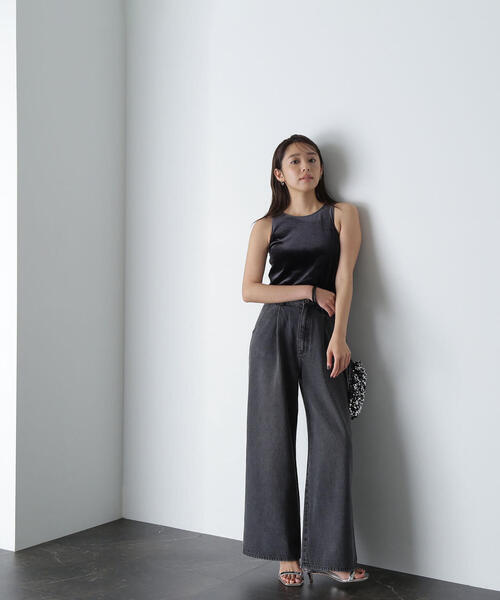 NATURAL BEAUTY BASIC（ナチュラルビューティーベーシック）の「◇ベロアアメスリトップス（タンクトップ・レディース・オフホワイト/ブラック/ベージュ・FREE）」の7枚目の写真