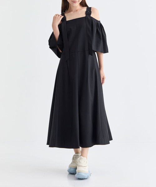 TARO HORIUCHI（タロウ ホリウチ）の「【TARO HORIUCHI/タロウホリウチ】Volumed Sleeve Dress/ボリュームスリーブワンピース/ドレス（ワンピース・レディース・ブラック/ブルー・0）」の2枚目の写真