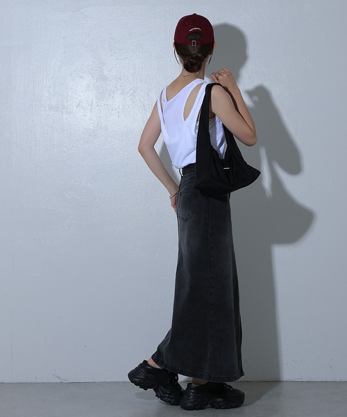 COLONY 2139(コロニートゥーワンスリーナイン)の「ダブルレイヤードタンクトップ(タンクトップ・レディース・ブラック/チャコールグレー/オフホワイト・FREE)」の10枚目の写真