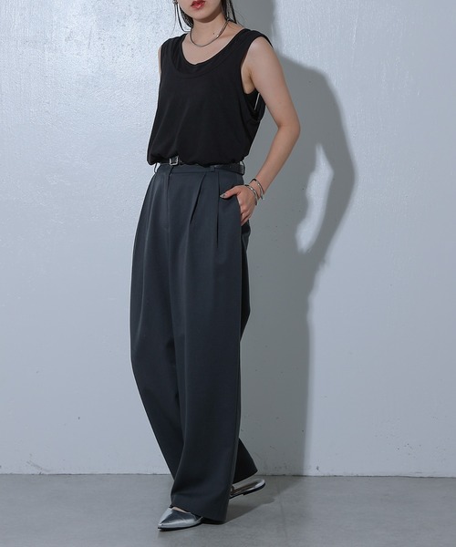 COLONY 2139(コロニートゥーワンスリーナイン)の「ダブルレイヤードタンクトップ(タンクトップ・レディース・ブラック/チャコールグレー/オフホワイト・FREE)」の18枚目の写真