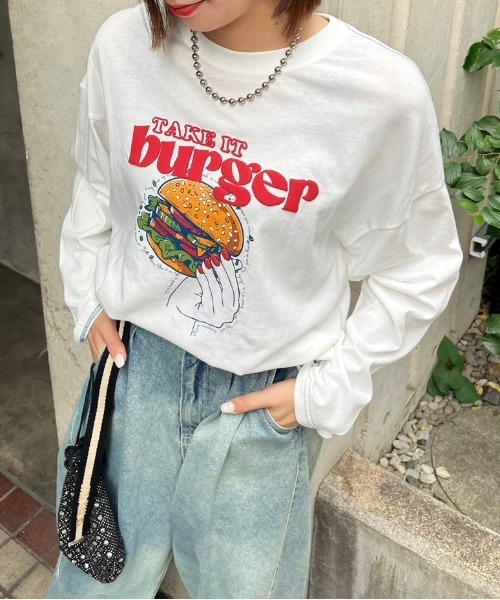 DOUBLE NAME(ダブルネーム)の「TAKE IT HAMBURGER ロンTEE(Tシャツ/カットソー・レディース・ブラック/オフホワイト・FREE)」の4枚目の写真
