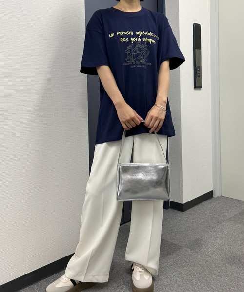 mebole（メボレ）の「イラストプリントTシャツ（Tシャツ/カットソー・レディース・オートミール/ネイビー/ホワイト・FREE）」の15枚目の写真