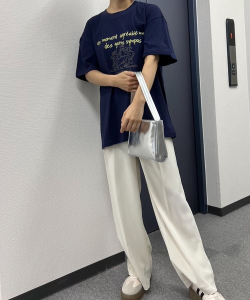 mebole（メボレ）の「イラストプリントTシャツ（Tシャツ/カットソー・レディース・オートミール/ネイビー/ホワイト・FREE）」の16枚目の写真