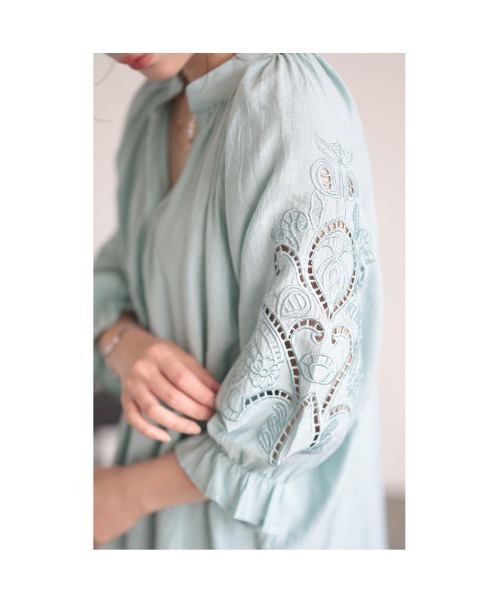 Sawa a la mode(サワアラモード)の「刺繍レースブラウス(シャツ/ブラウス・レディース・グリーン/ブラック・FREE)」の9枚目の写真